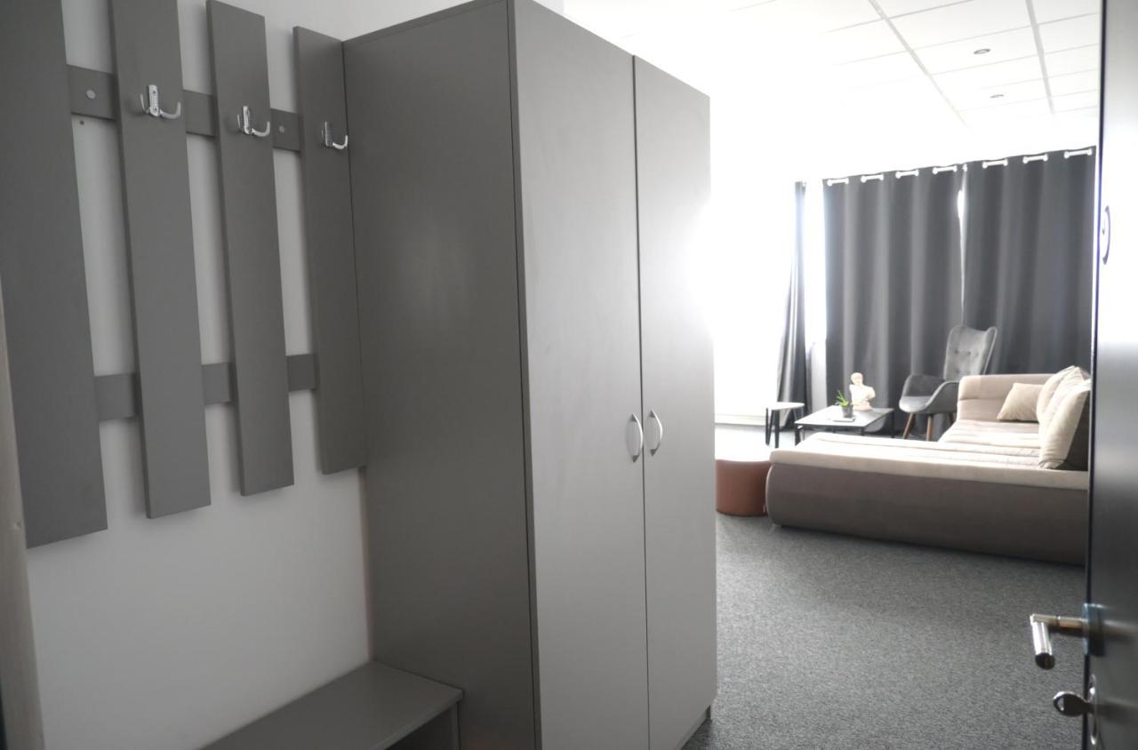אוטופן Luana Airport Apartments #3 מראה חיצוני תמונה